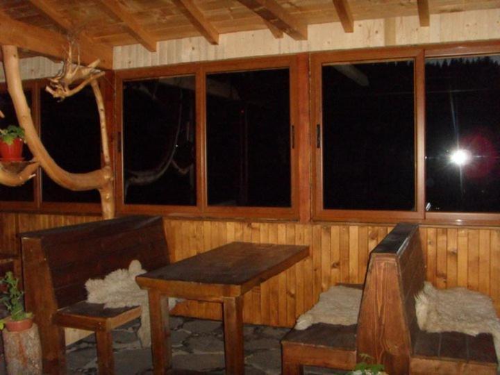 Family Hotel Markony Pamporovo Kültér fotó